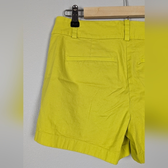 Ann Taylor City Short Lime Green Size 4 - Picture 8 of 8